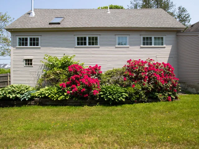 $600,000 | 2593 Bristol Road, Bristol, ME 04554