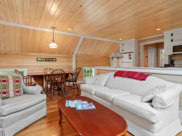 $600,000 | 2593 Bristol Road, Bristol, ME 04554