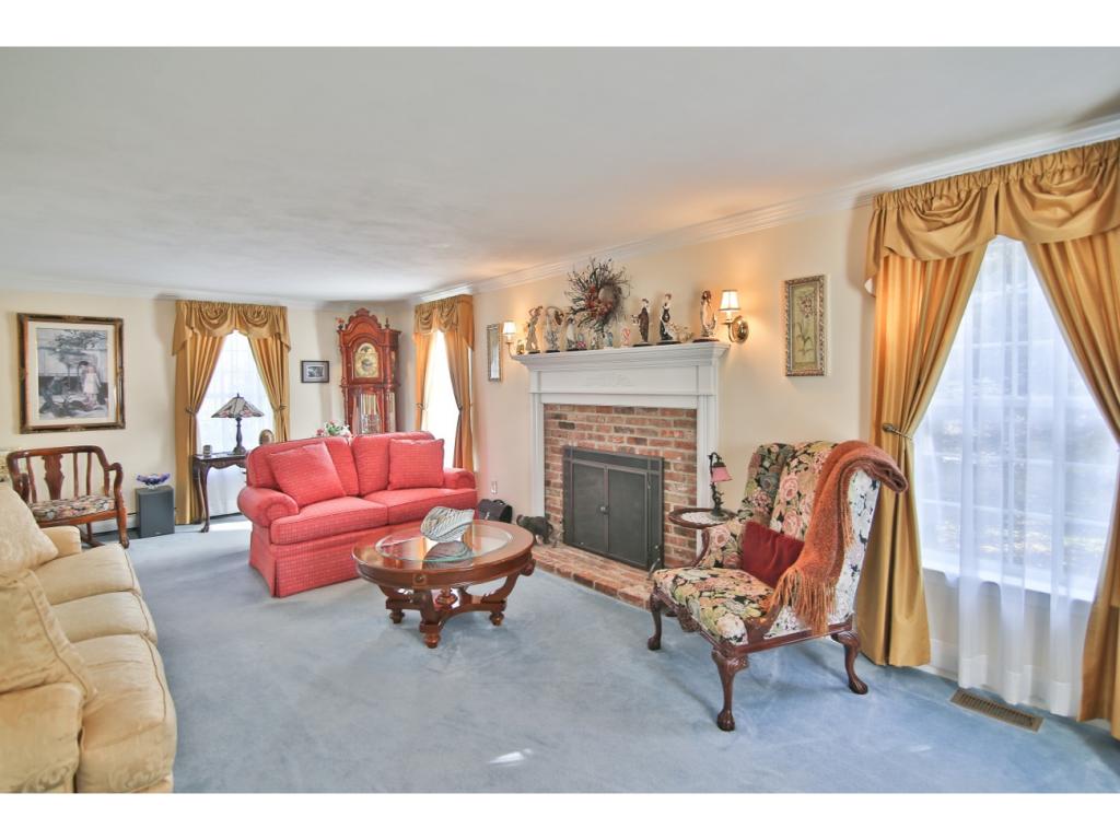 329 Winnacunnet Road Hampton, NH 03842 - Photo 17 of 30