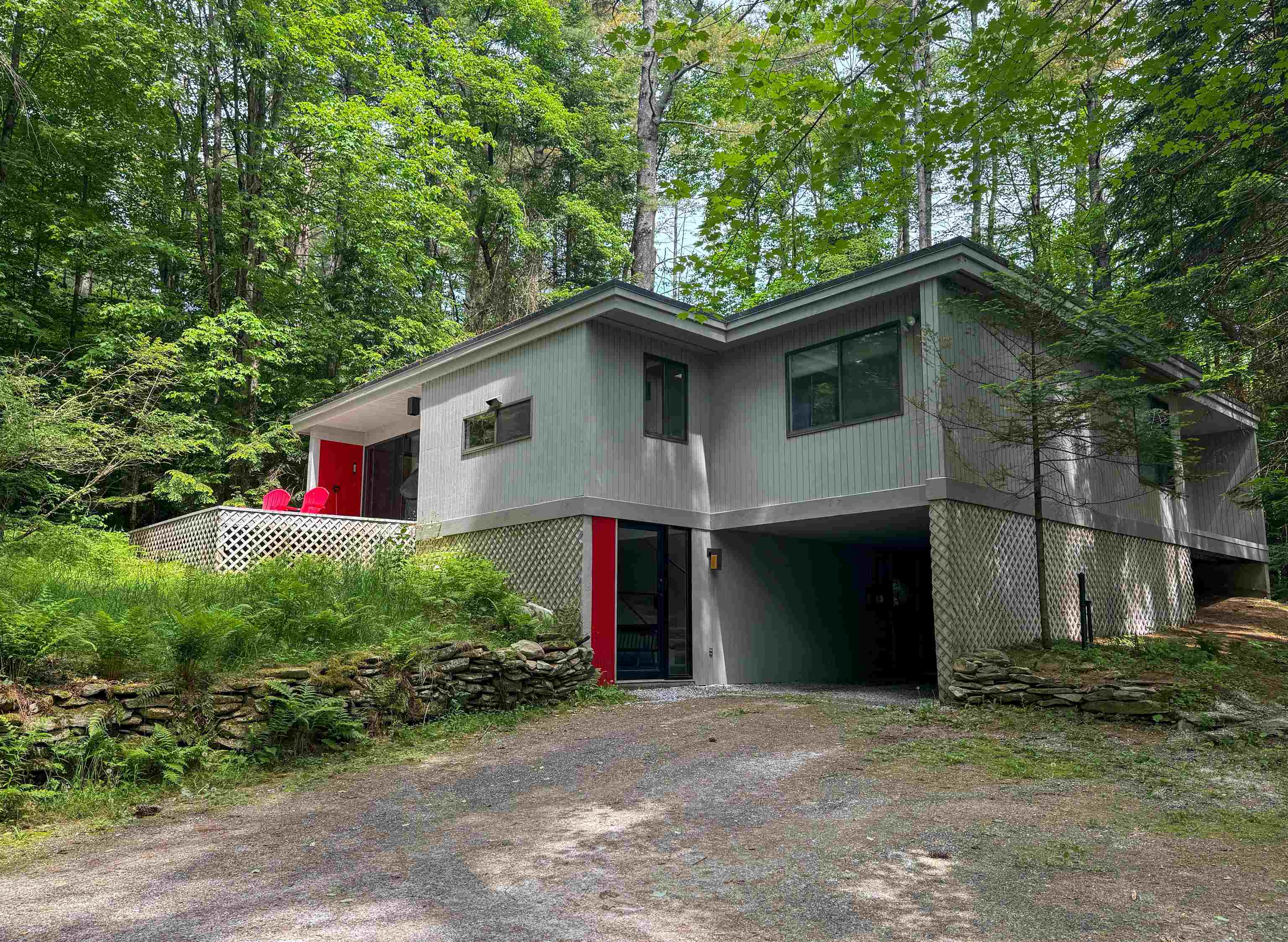 19 Deer Run Road Winhall, VT 05340 - Photo 2 of 21