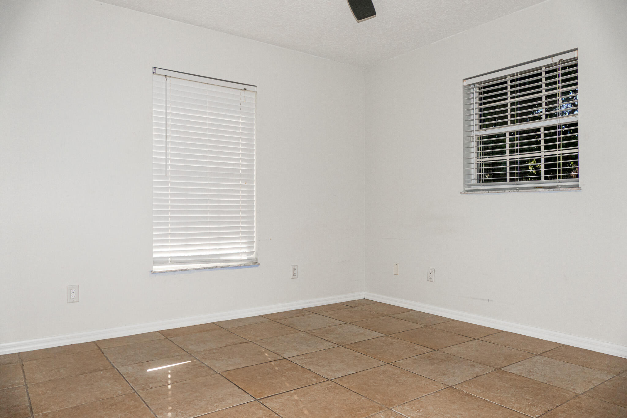 620 West Weatherbee Road Fort Pierce, FL 34982 - Photo 16 of 47 P1040755