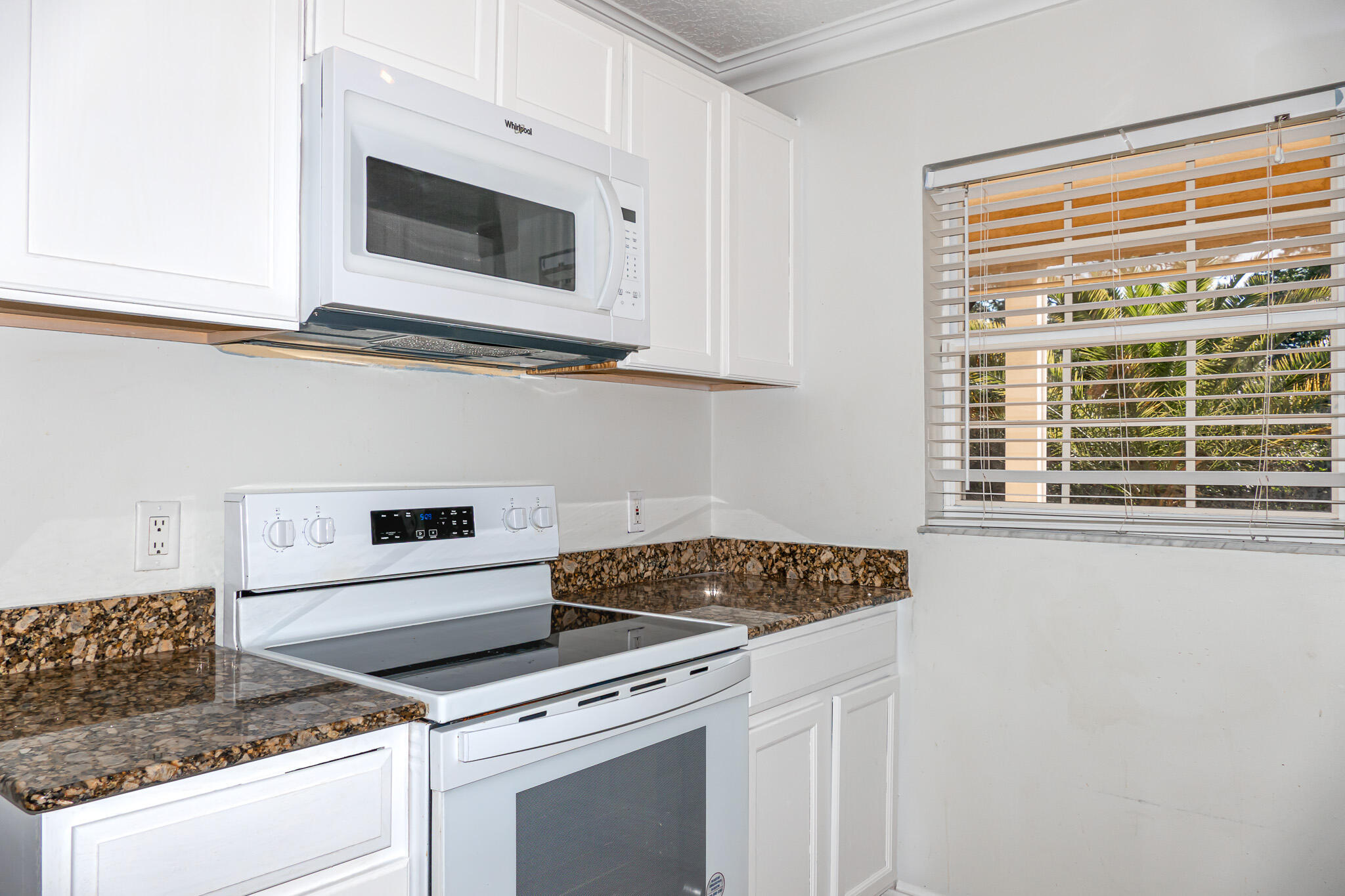 620 West Weatherbee Road Fort Pierce, FL 34982 - Photo 28 of 47 P1040795