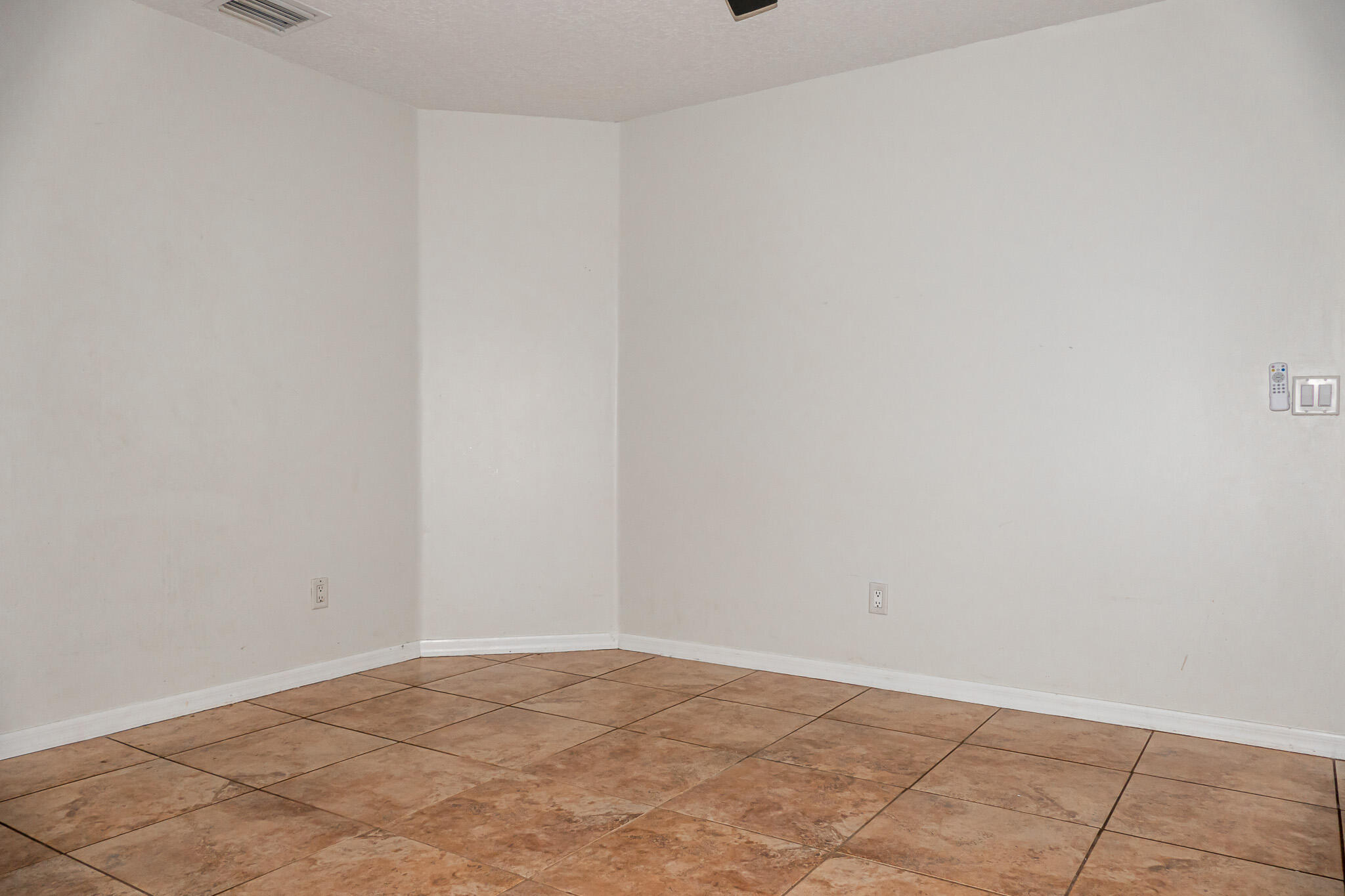 620 West Weatherbee Road Fort Pierce, FL 34982 - Photo 32 of 47 P1040813
