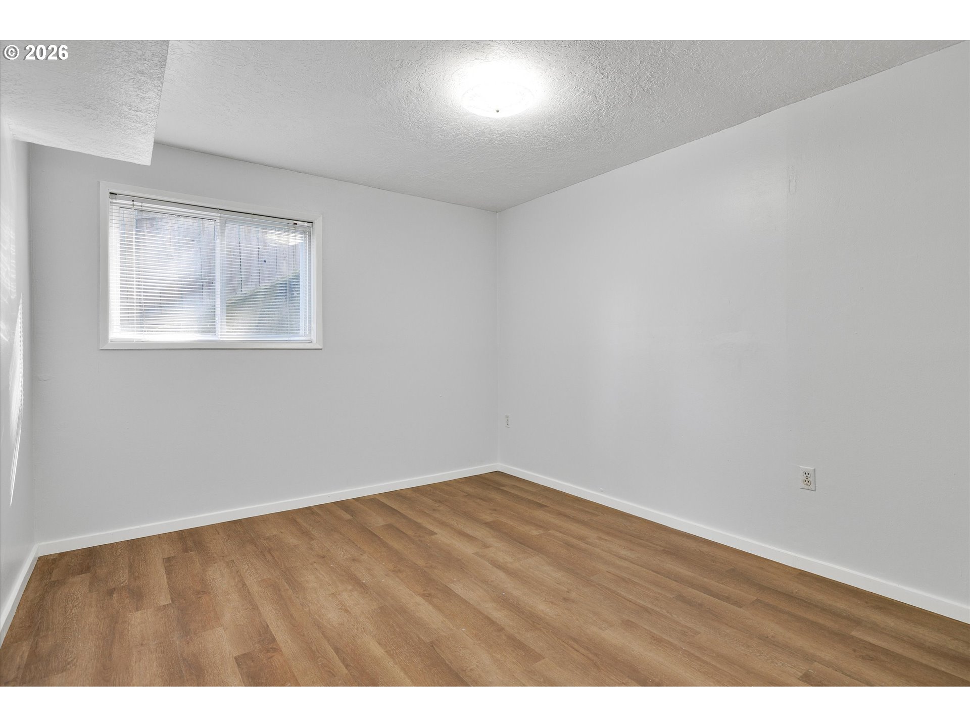 9430 Southwest Inez Street Portland, OR 97224 - Photo 25 of 34
