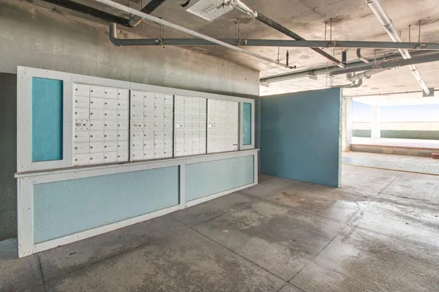 a view of a window in an empty room