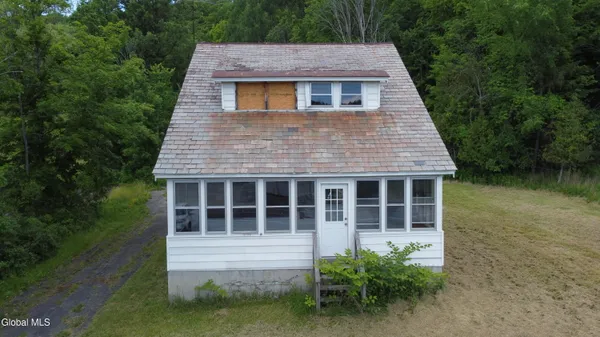 $59,900 | 11576 Highway 22, Comstock, NY 12821