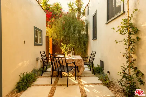 $989,000 | 3150 Gracia Street, Los Angeles, CA 90039