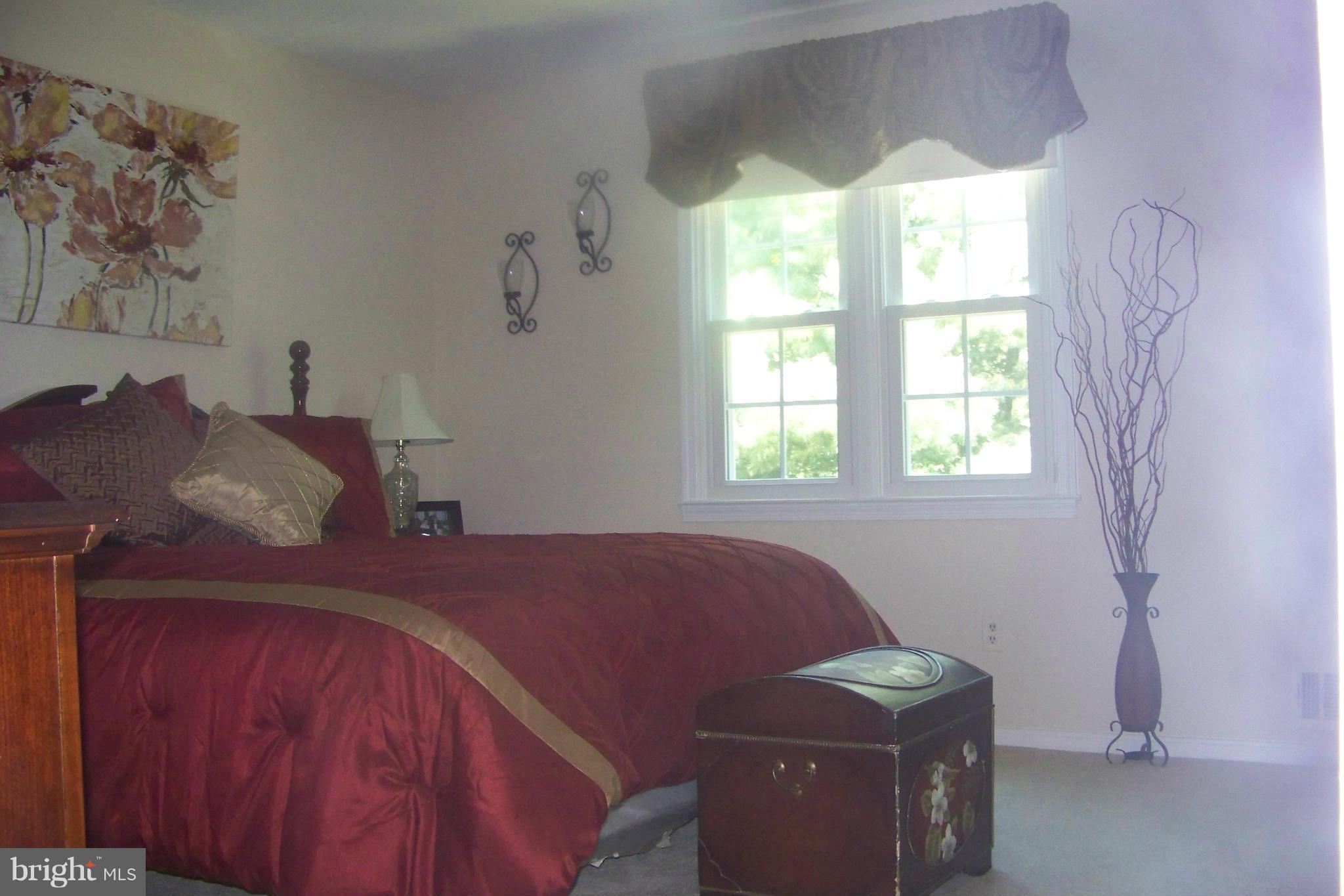 90 Circle Road Pasadena, MD 21122 - Photo 14 of 21 Bedroom (Master)