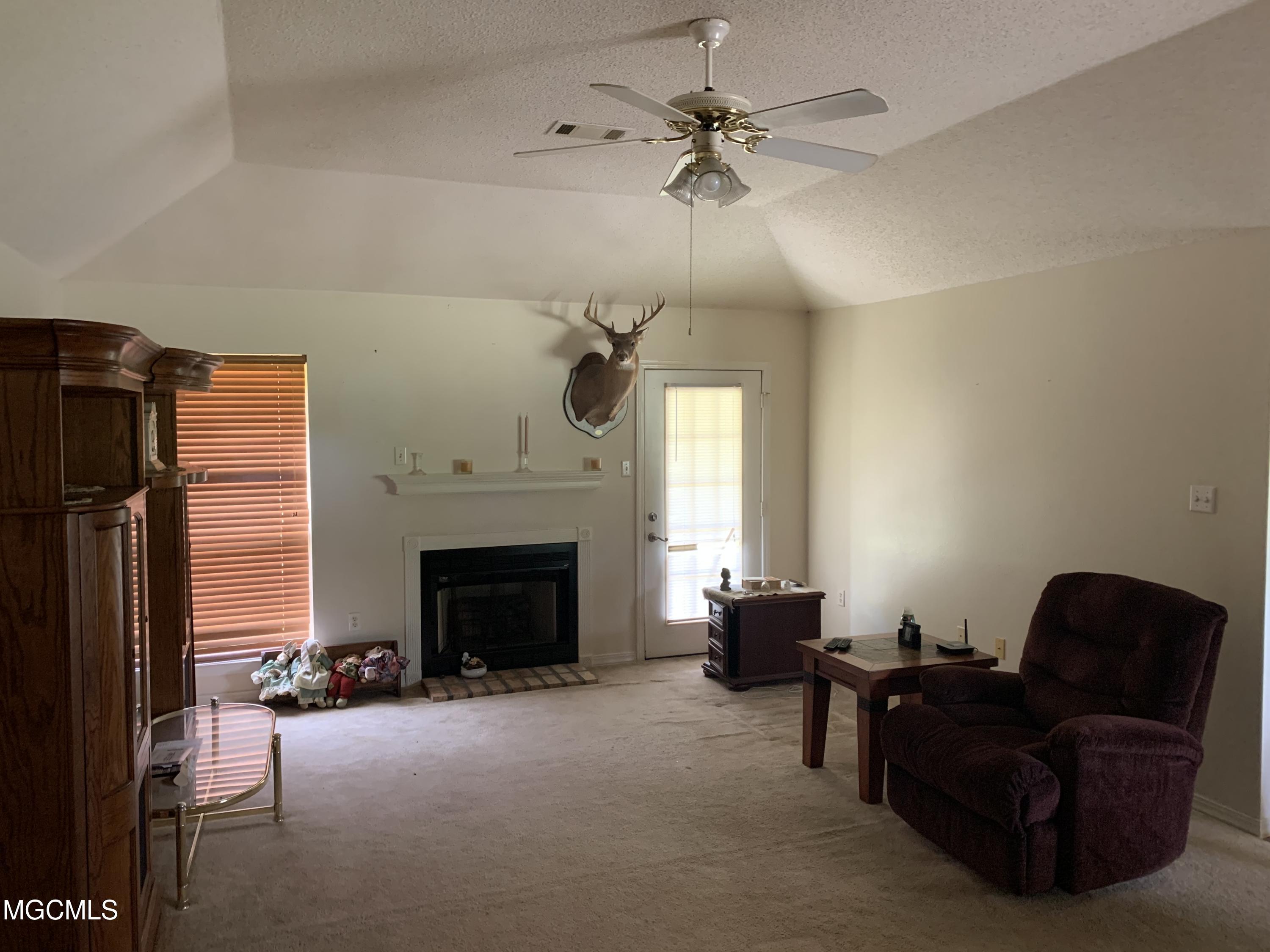 3205 Jerry Davis Road Moss Point, MS 39562 - Photo 12 of 26 IMG_1758