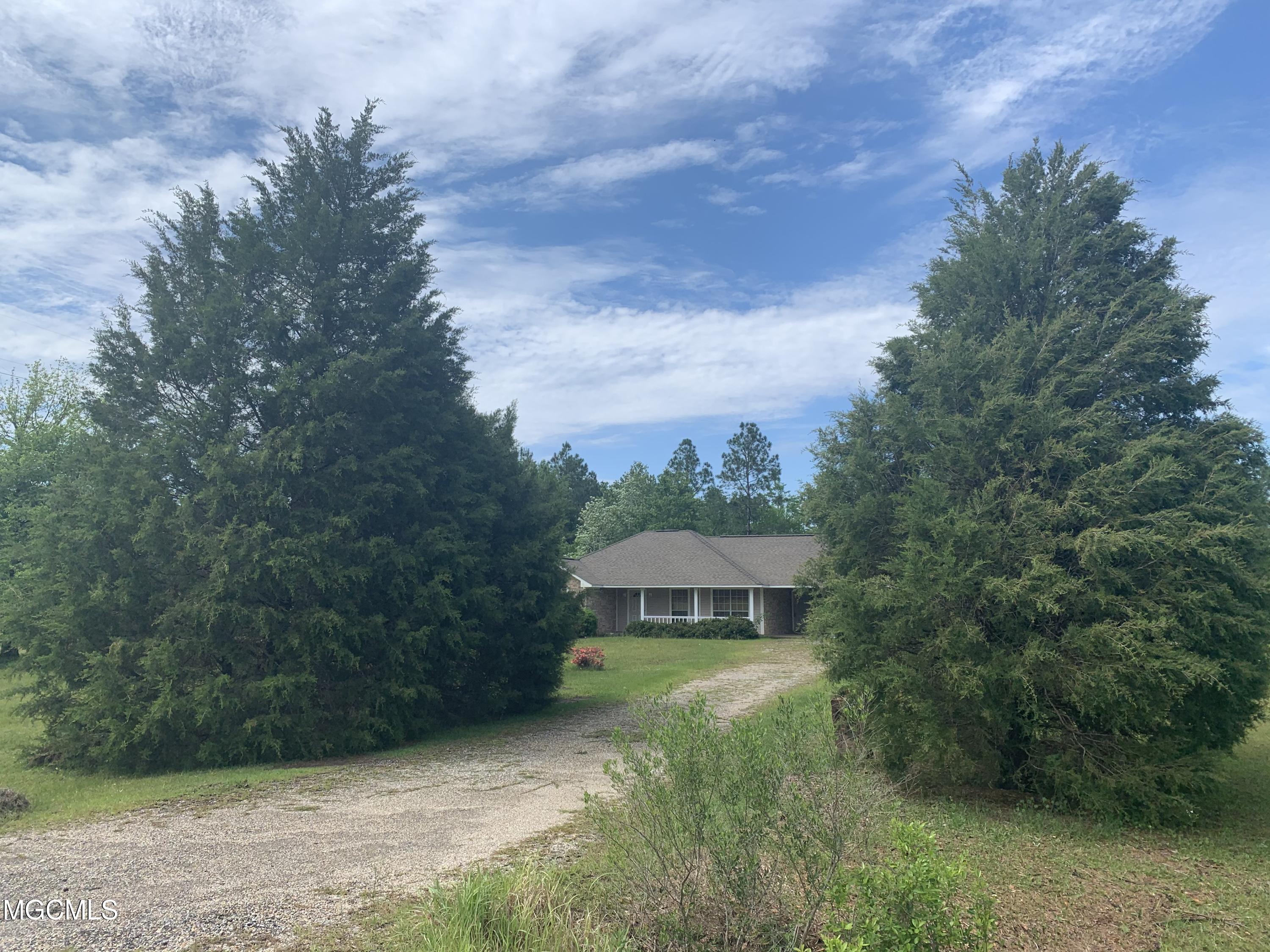 3205 Jerry Davis Road Moss Point, MS 39562 - Photo 20 of 26 IMG_1737