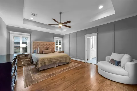$1,225,000 | 310 West 18th Street, Houston, TX 77008
