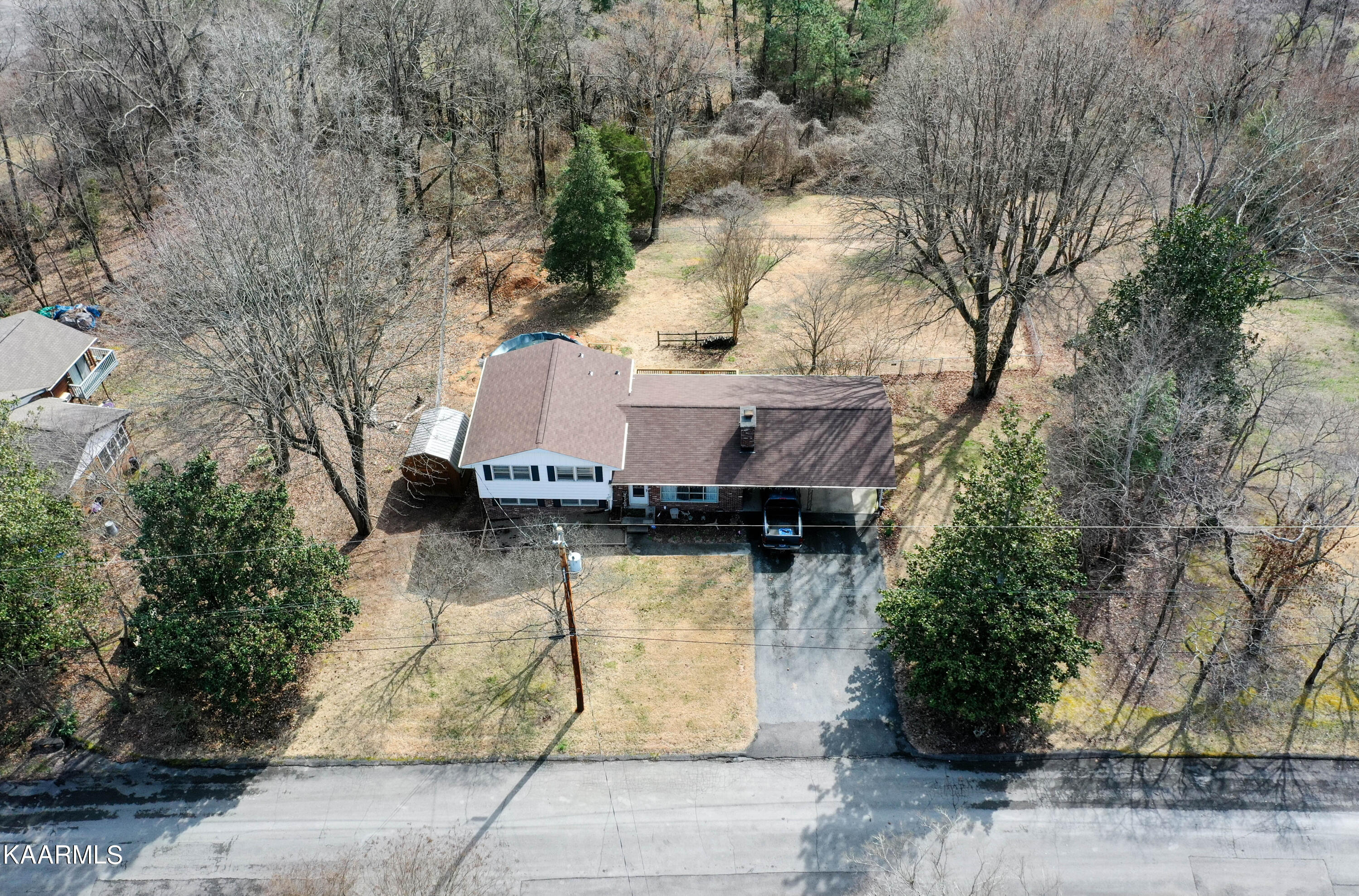 110 Lehigh Lane Oak Ridge, TN 37830 - Photo 3 of 18 DJI_0292-2