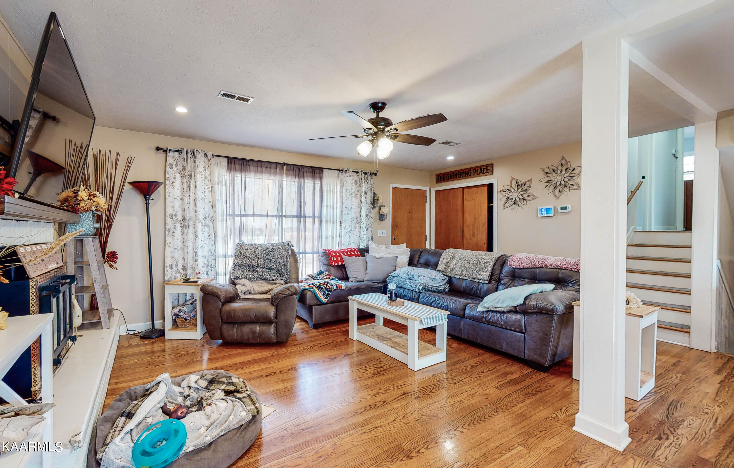 110 Lehigh Lane Oak Ridge, TN 37830 - Photo 7 of 18 110-Lehigh-Ln-02232023_143706