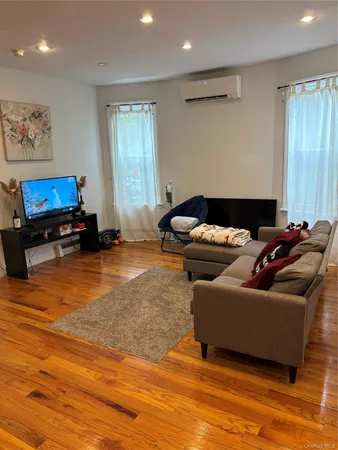 $3,300 | 2866 Dudley Avenue, Unit 1 | Schuylerville