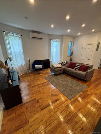 $3,300 | 2866 Dudley Avenue, Unit 1 | Schuylerville