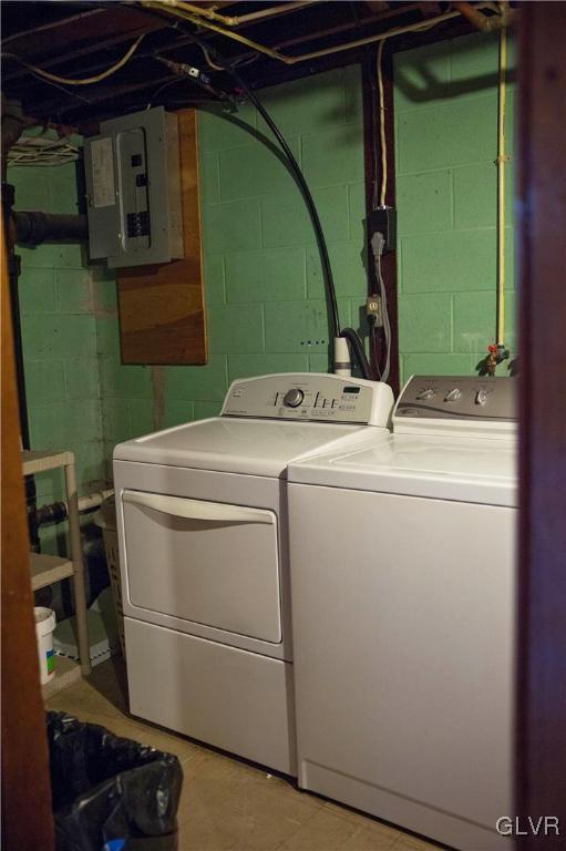 306 Deer Run Road Bechtelsville, PA 19505 - Photo 16 of 29 Laundry hook-up in basement