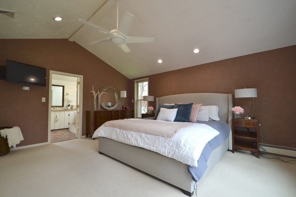 50 Rich Valley Road Wayland, MA 01778 - Photo 13 of 38 Gallery Image 13