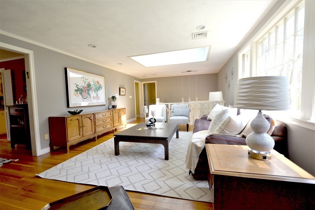 50 Rich Valley Road Wayland, MA 01778 - Photo 3 of 38 Gallery Image 3