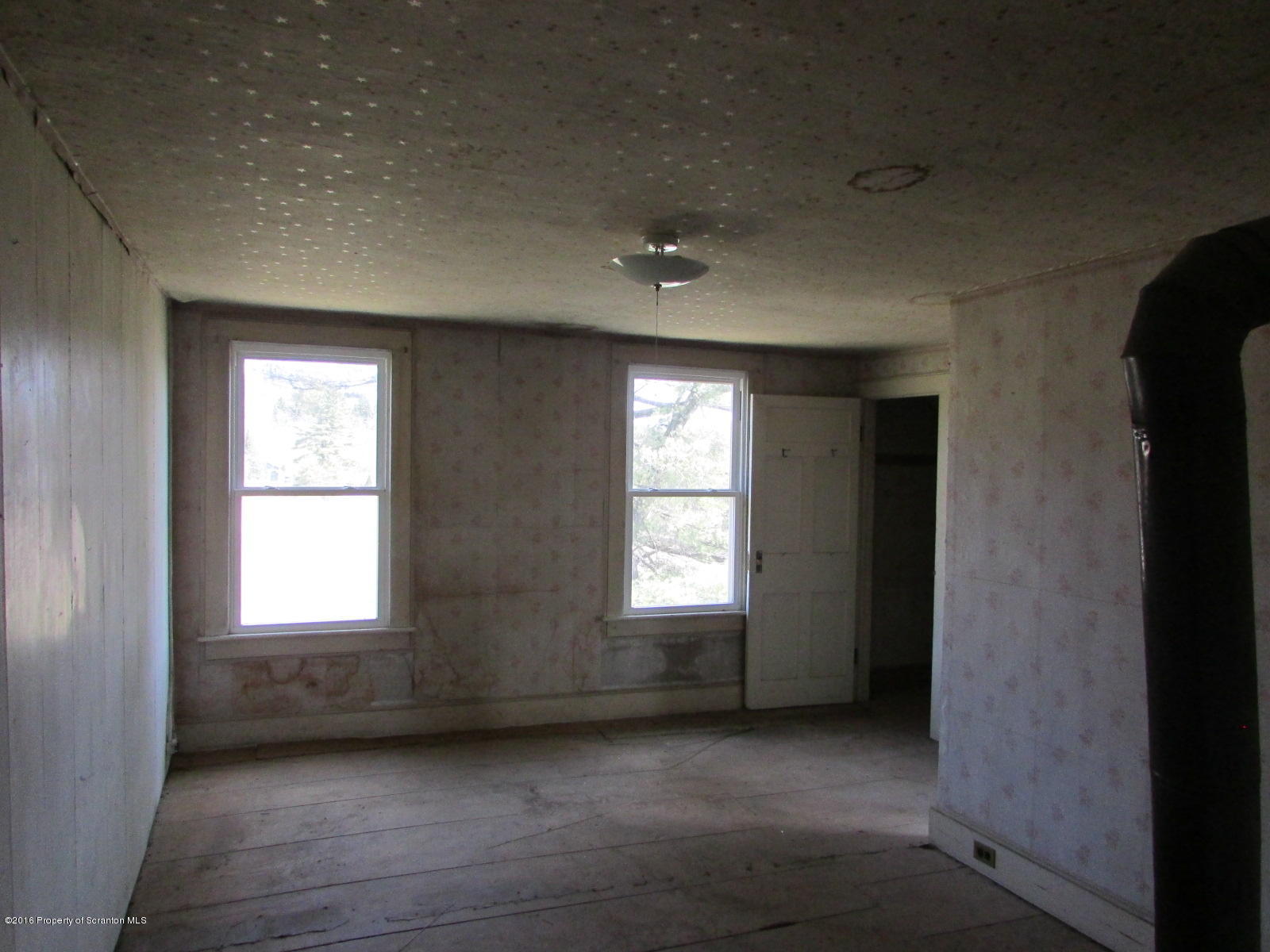 853 Hawley Road Montrose, PA 18801 - Photo 10 of 20 Gallery Image 10