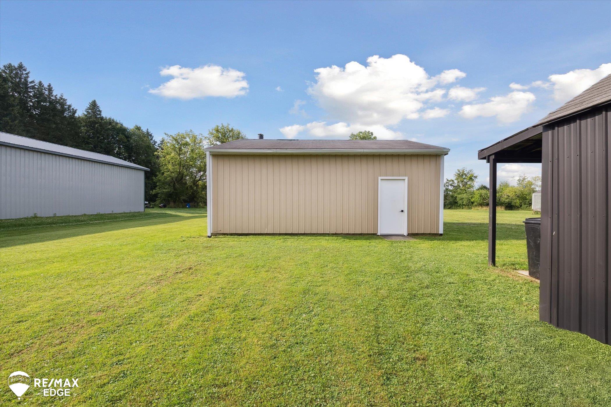 7236 Lapeer Road Davison, MI 48423 - Photo 46 of 53 50183504-8dddf119-9478-44de-84c7-2227099252f5.JPG