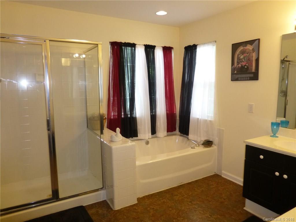 10422 Hellebore Road, Unit 50 Charlotte, NC 28213 - Photo 16 of 21 Gallery Image 16
