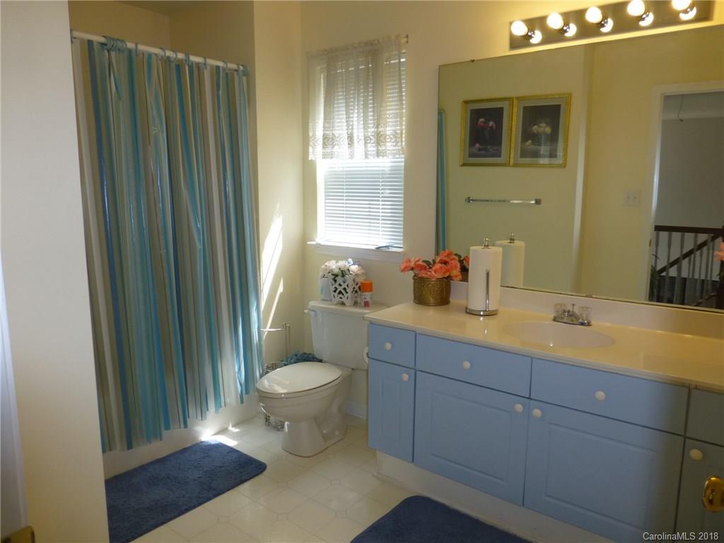 10422 Hellebore Road, Unit 50 Charlotte, NC 28213 - Photo 20 of 21 Gallery Image 20