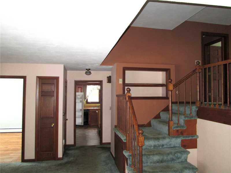 556 Gore Road Otisfield, ME 04270 - Photo 5 of 27 Living Room.