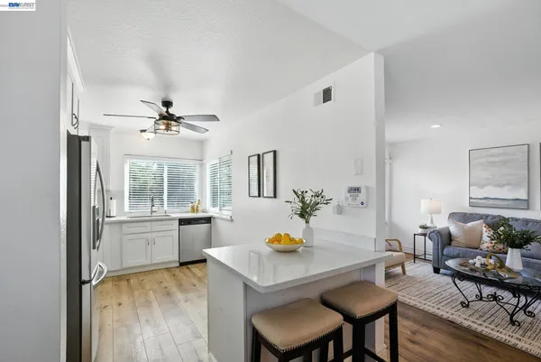$618,000 | 2102 Galveston Avenue, Unit B, San Jose, CA 95122