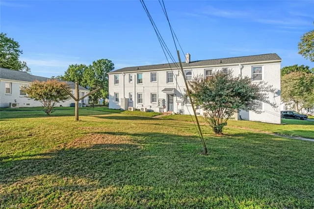 $125,000 | 1700 Roslyn Drive, Unit 29D, Burlington, NC 27215