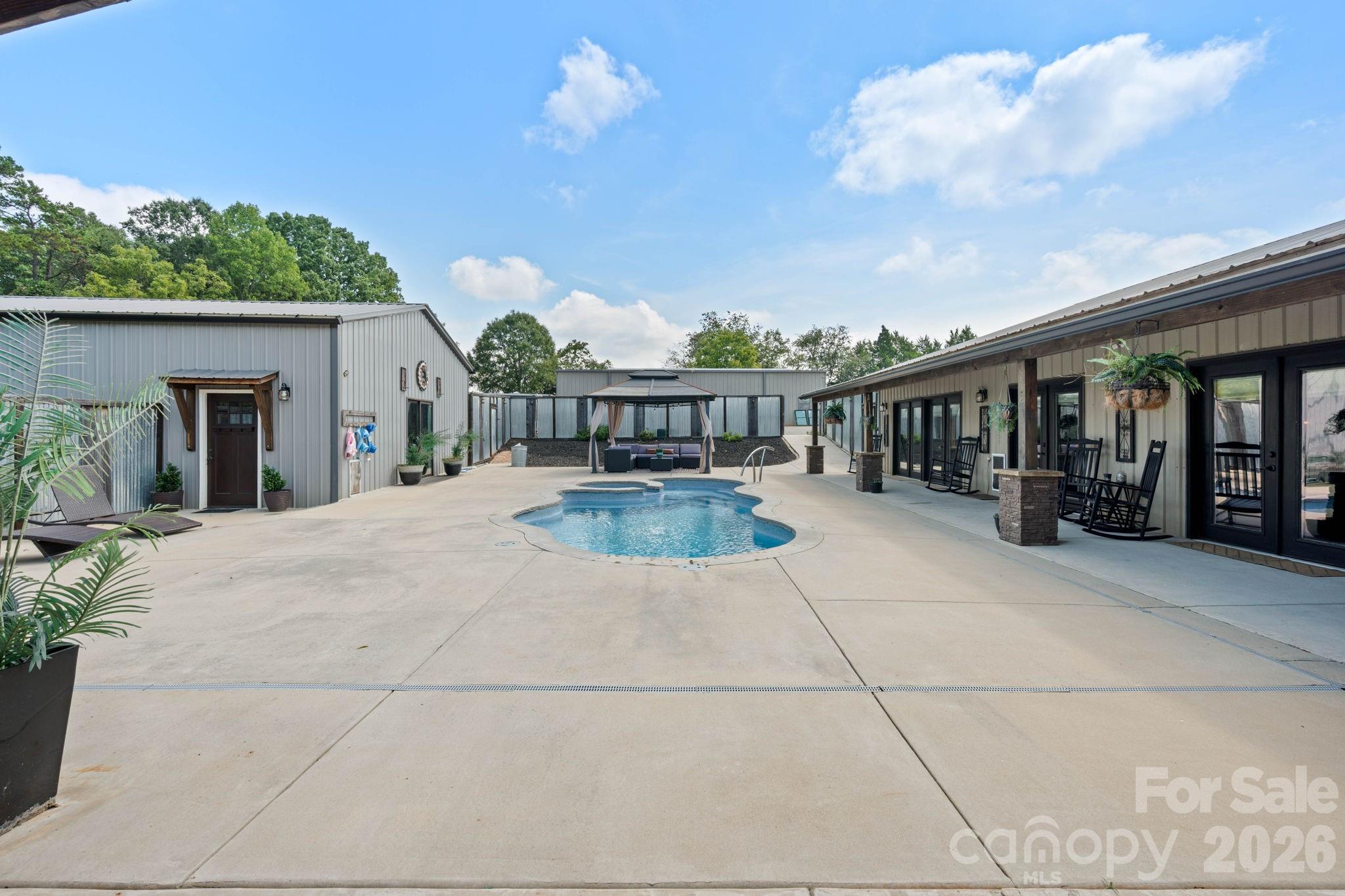 7562 Long Island Road Catawba, NC 28609 - Photo 27 of 47 Gallery Image 27