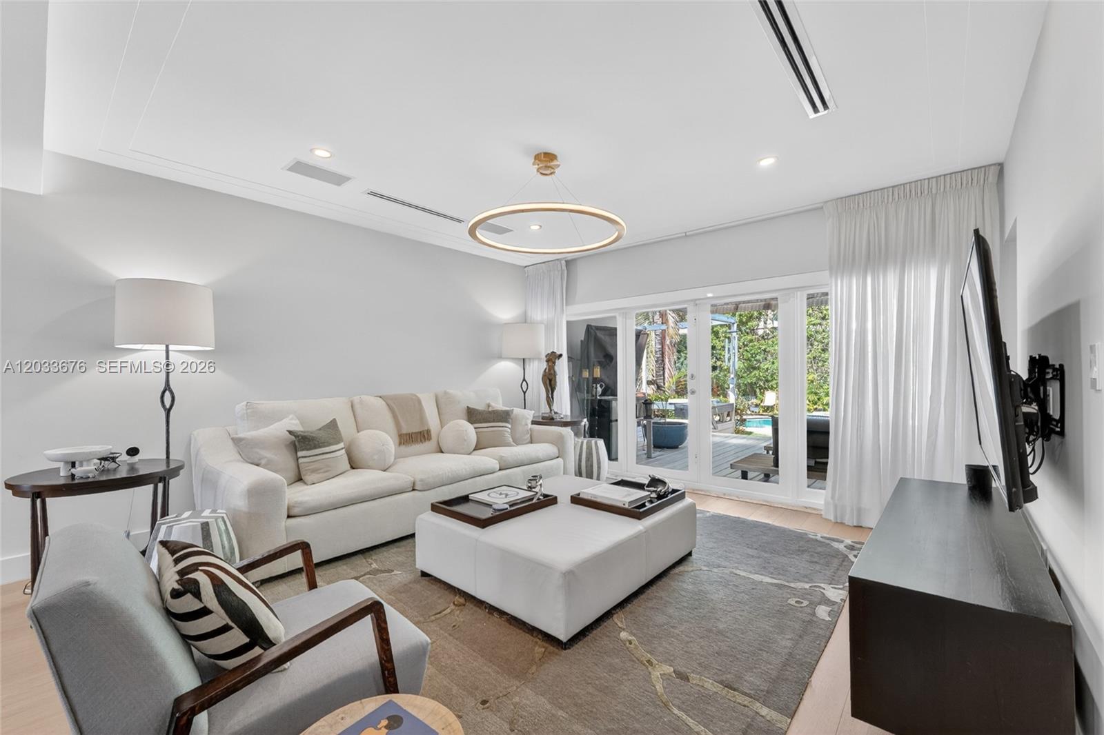 5314 Alton Road Miami Beach, FL 33140 - Photo 6 of 34