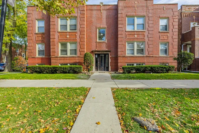 $890 | 3021 West 58th Street, Unit 1, Chicago, IL 60629