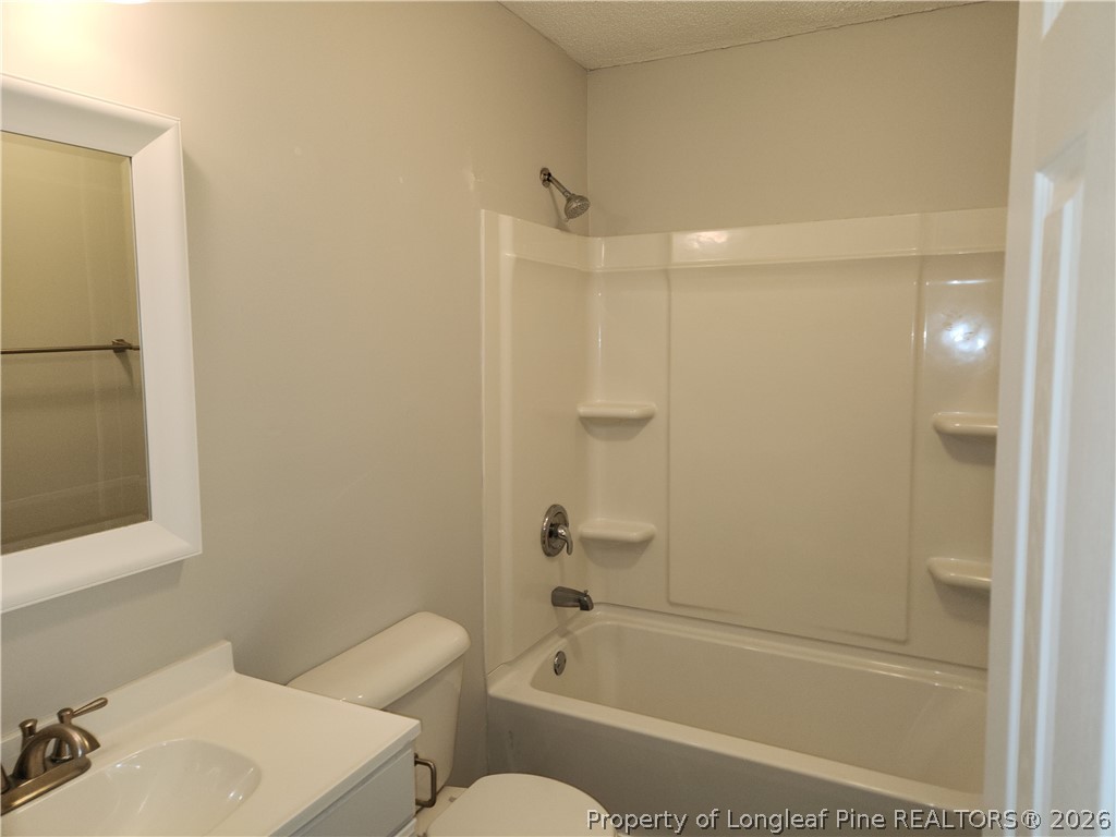 5693 A Archer Road Hope Mills, NC 28348 - Photo 5 of 10