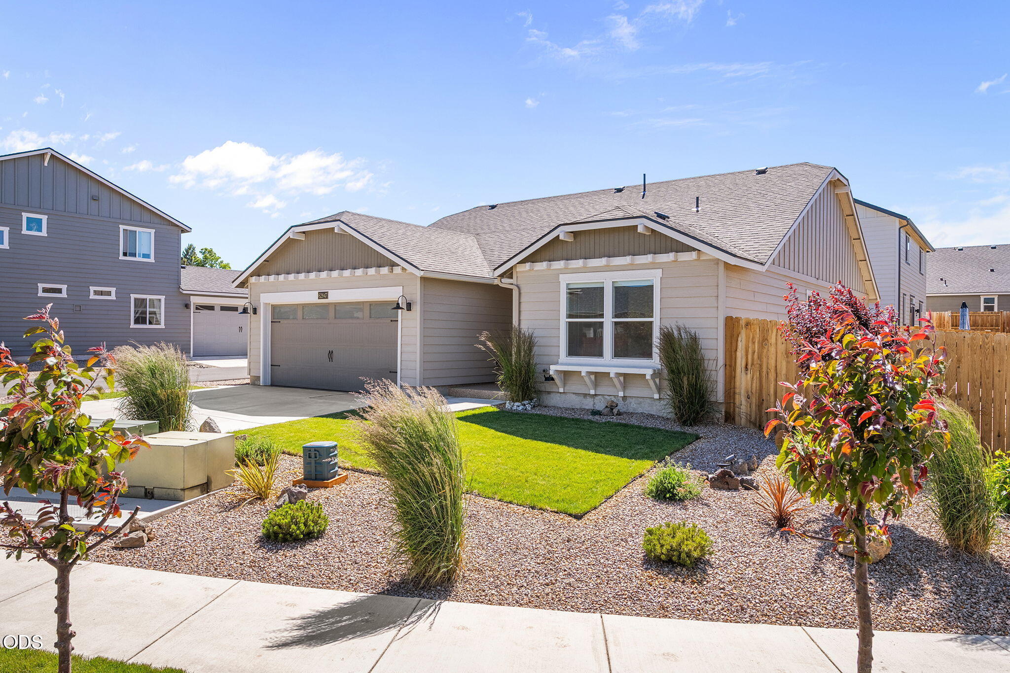 62847 Northeast Daniel Road Bend, OR 97701 - Photo 2 of 36
