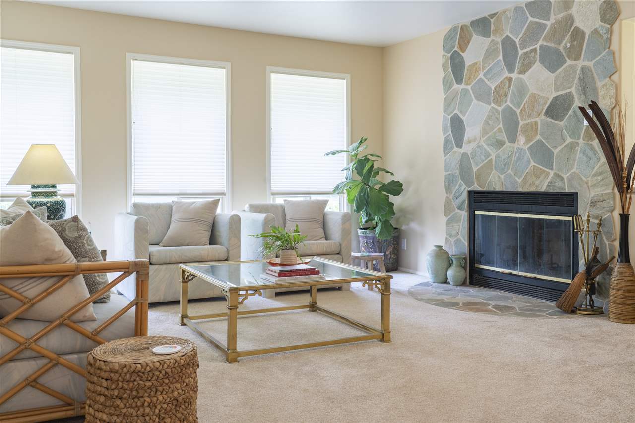 185 Ainakula Road Kula, HI 96790 - Photo 4 of 30 Living Room