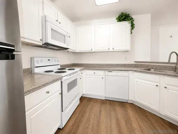 $665,000 | 7405 Charmant Drive, Unit 1915, San Diego, CA 92122