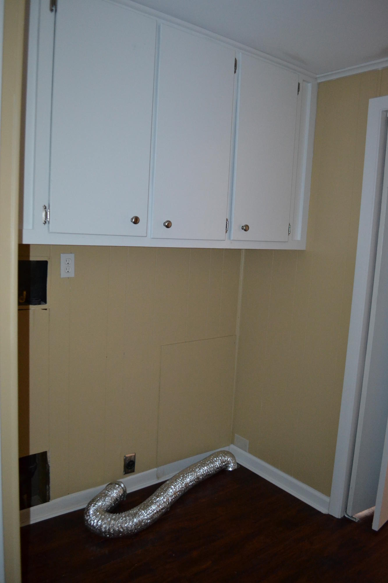 7544 Beaver Ridge Road Knoxville, TN 37931 - Photo 18 of 25 Laundry
