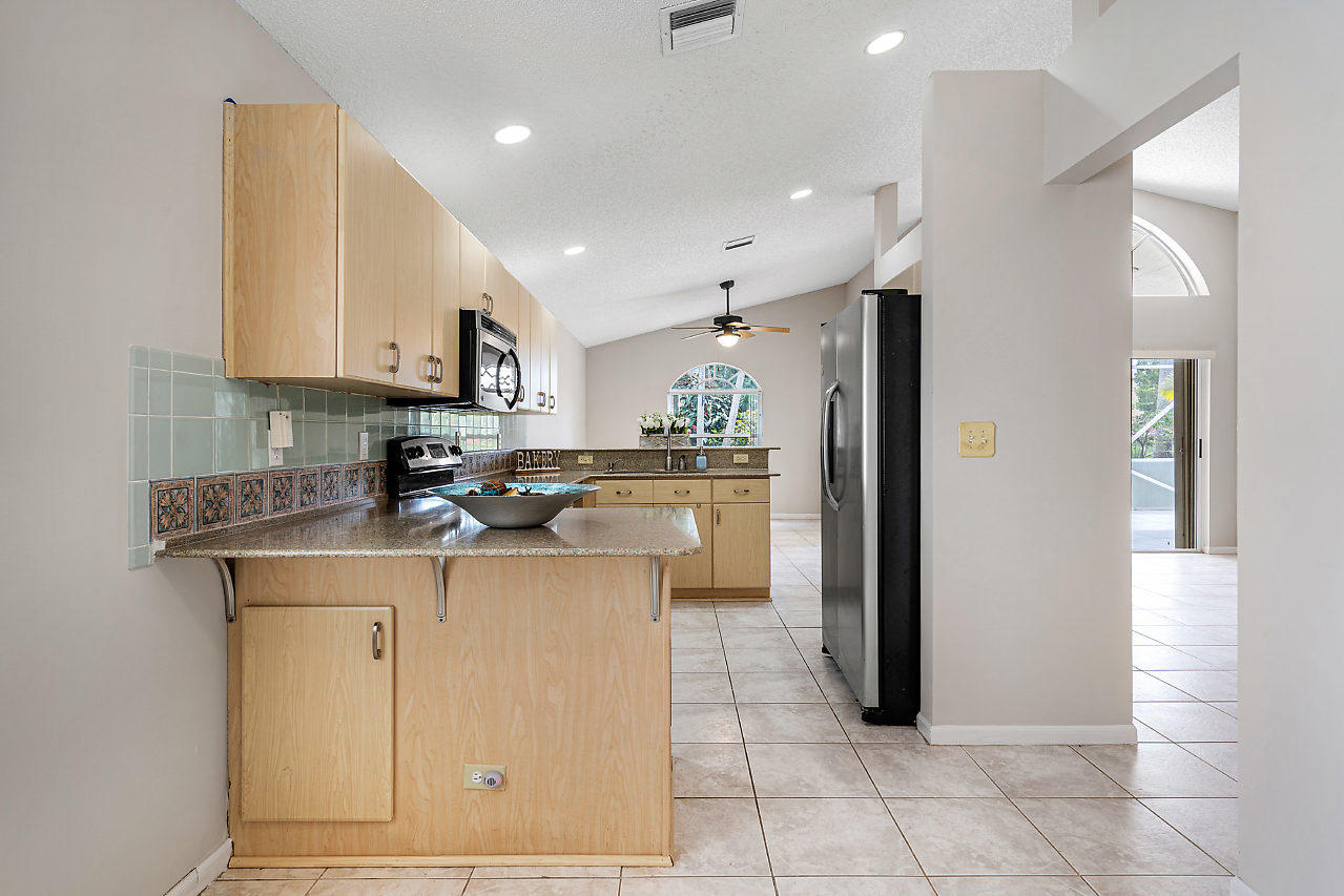 1874 Barnstable Road Wellington, FL 33414 - Photo 13 of 46 013-1874BarnstableRd-Wellington-FL-small