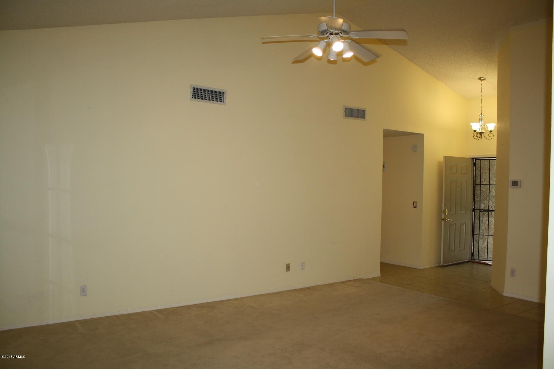 2746 East Rockledge Road Phoenix, AZ 85048 - Photo 12 of 39 12-9-13 (44)