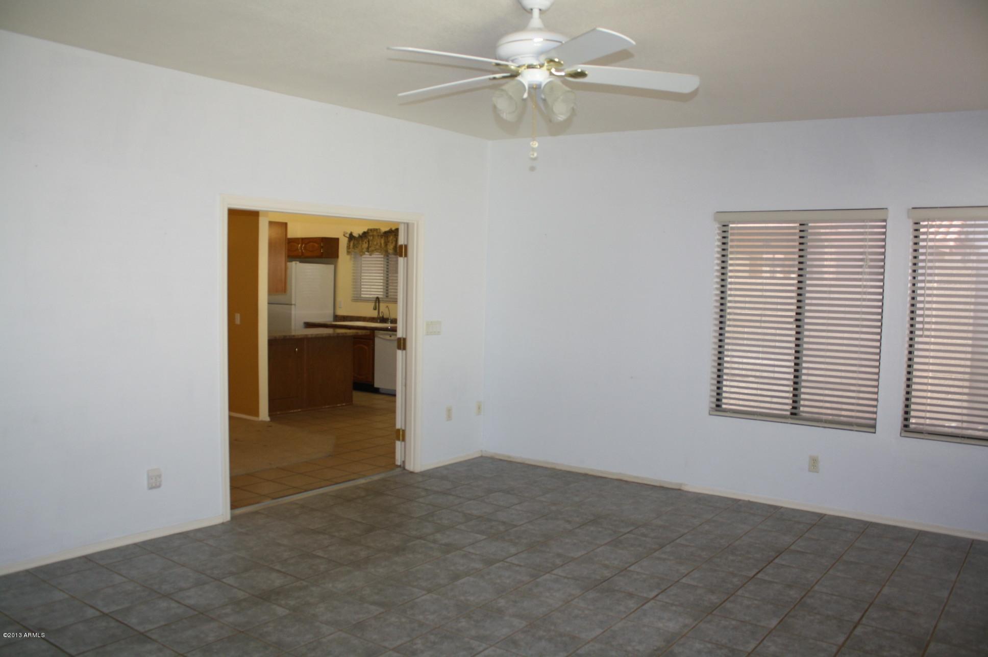 2746 East Rockledge Road Phoenix, AZ 85048 - Photo 18 of 39 12-9-13 (57)