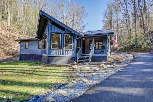 $377,900 | 124 Ogle Road, Unicoi, TN 37692