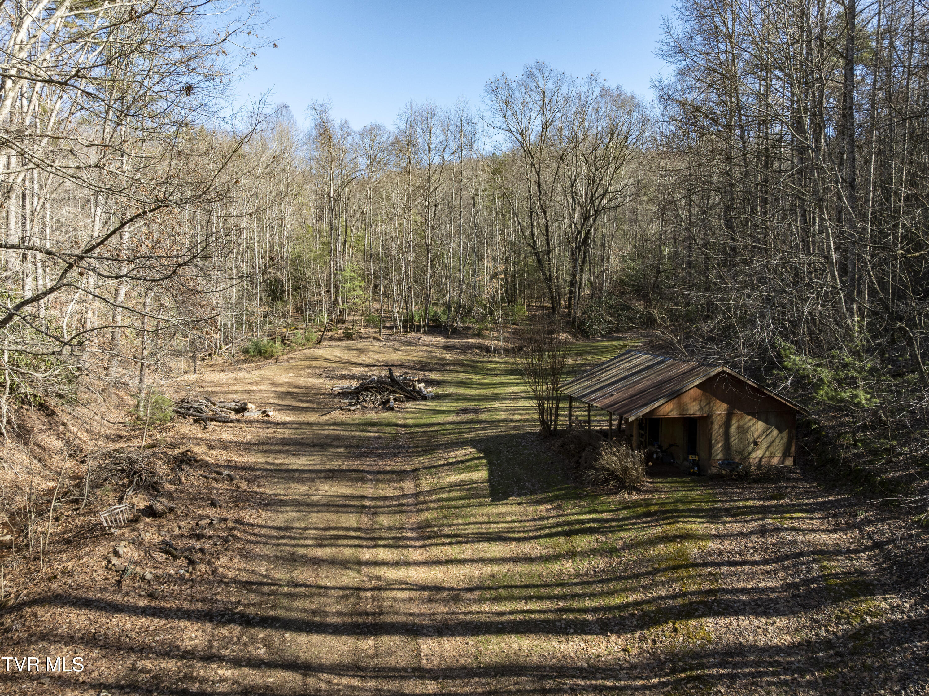 124 Ogle Road Unicoi, TN 37692 - Photo 35 of 53 Ogle-Aerials-3