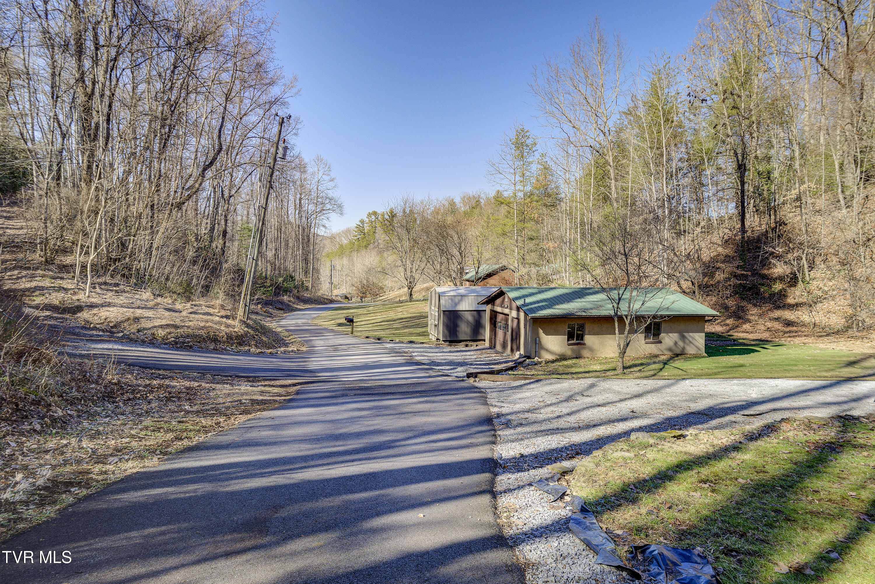 124 Ogle Road Unicoi, TN 37692 - Photo 49 of 53 OgleRd--39