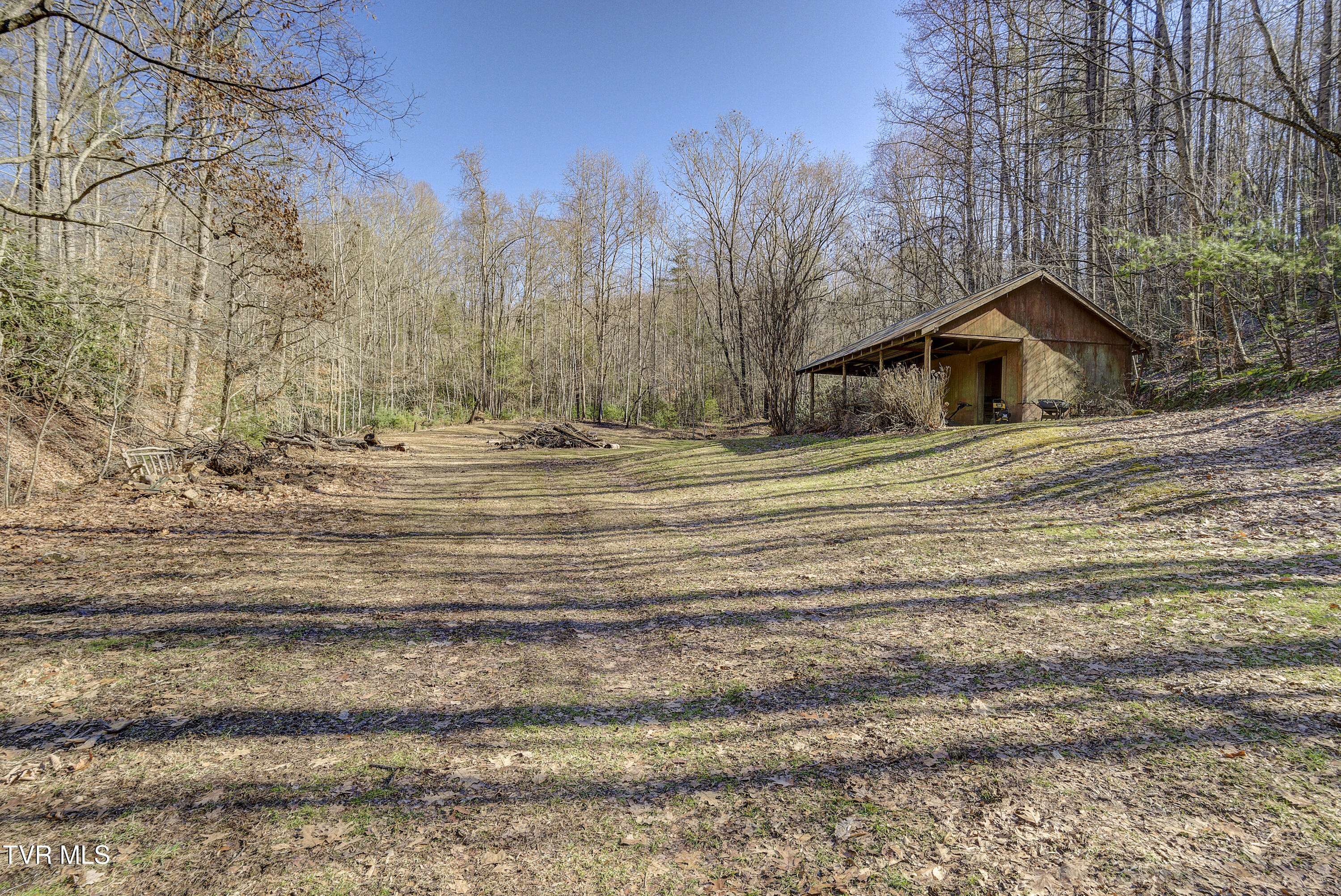 124 Ogle Road Unicoi, TN 37692 - Photo 53 of 53 OgleRd--32