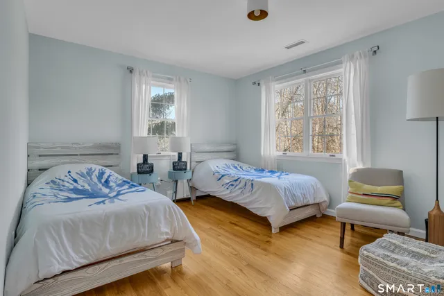 $999,900 | 1 Beamon Meadow Place, Old Saybrook, CT 06475