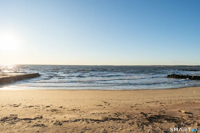 $999,900 | 1 Beamon Meadow Place, Old Saybrook, CT 06475