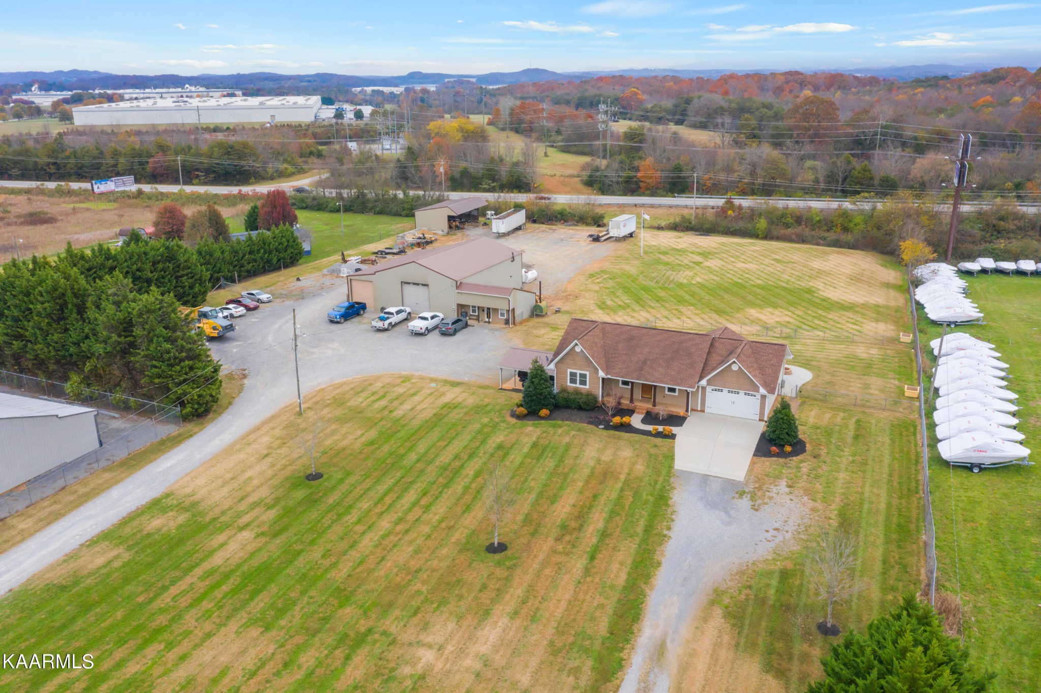 253 Pressley Road Vonore, TN 37885 - Photo 8 of 36 Gallery Image 8