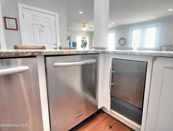 $3,425,000 | 140 East 1st Street, Ocean Isle Beach, NC 28469
