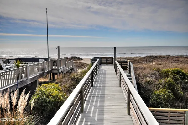 $3,425,000 | 140 East 1st Street, Ocean Isle Beach, NC 28469