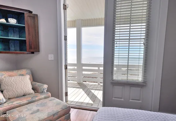 $3,425,000 | 140 East 1st Street, Ocean Isle Beach, NC 28469